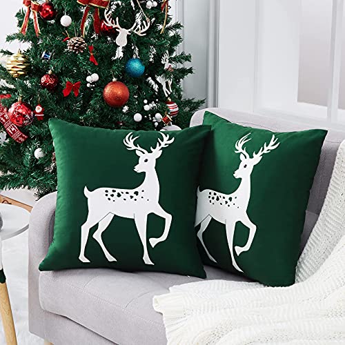 CAROMIO Funda de cojín de Navidad, decoración de terciopelo para salón, dormitorio, sofá, funda de cojín suave, verde oscuro, 45 x 45 cm, 2 unidades