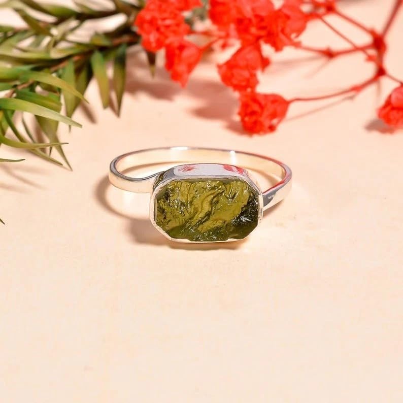 Natural Moldavite Rough Ring for Women – Authentic Czech Raw Crystal – 925 Sterling Silver Handmade Jewelry – Boho Engagement Ring – Healing Gemstone Statement Ring Gift for Her2