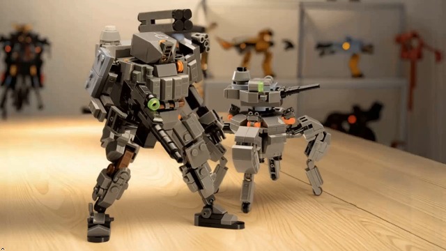 Amazon.com: MyBuild Armed Forces Alpha Fire Support 6021 – Robot