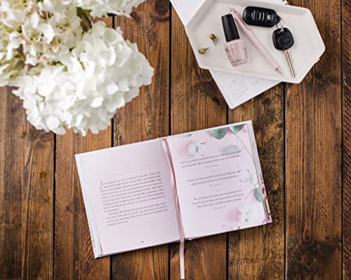 Jesus Calling for Moms, Padded Hardcover, with Full Scriptures: Devotions for Strength, Comfort, and Encouragement (A 50-Day Devotional) - The Perfect Christian Gifts for Women - Image 2