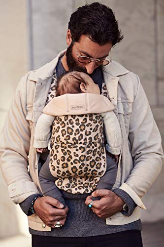 BabyBjörn Marsupio Mini Cotone, Beige/Leopardo