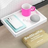 BedShelfie Bettseitiges Nachttischregal für Etagen- & oberes Bett, Studentenwohnheim Essentials, Hochbett-Nachttisch, schwebendes Bettablage-Tablett, Wohnheim-Deko von Smallish - Flexfit Modell, Weiß