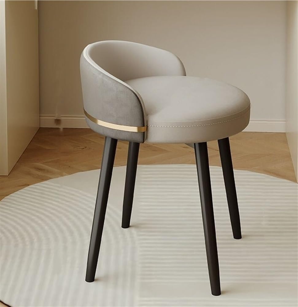 Silla de tocador de piel sintética con acabado sofisticado y diseño ergonómico
