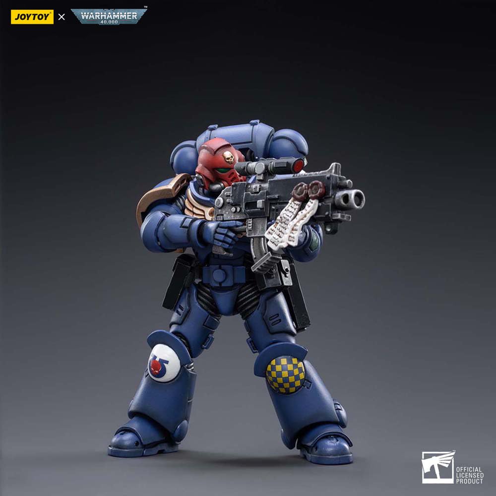 JOYTOY Warhammer 40k Ultramarines, Ultramarines Heroes of the Chapter Brother Veteran Sergeant Castor 1/18 Action Figure - Image 3