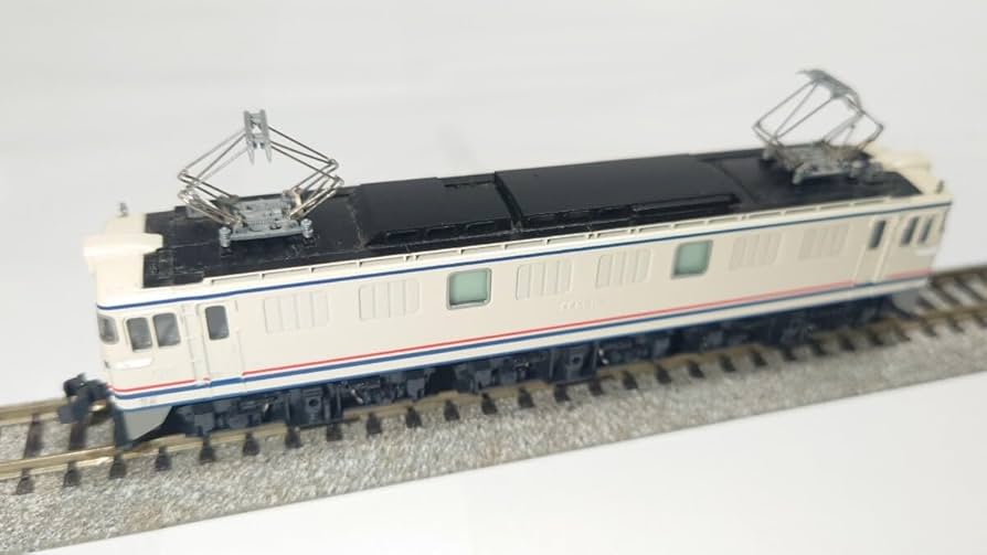 EF60 19 HOゲージ EF60 19号機 復活国鉄色・Bが入線です。TOMIX 7129 | NGaugeJP