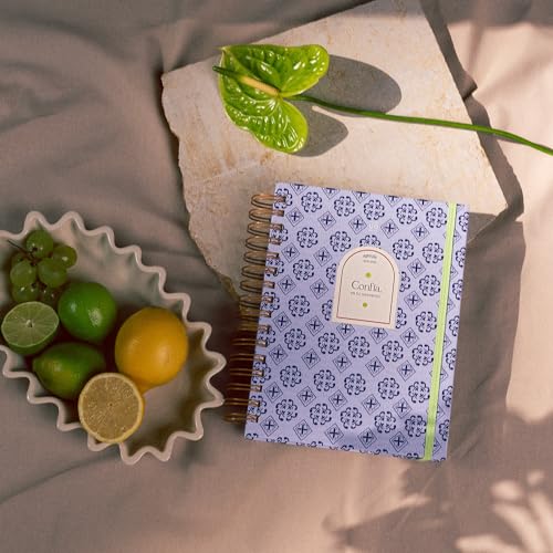 UO Trust Week to View Yearly Diary: Starts in January 2024 and ends in December 2024, Hardcover, Includes 126 Stickers - Image 2