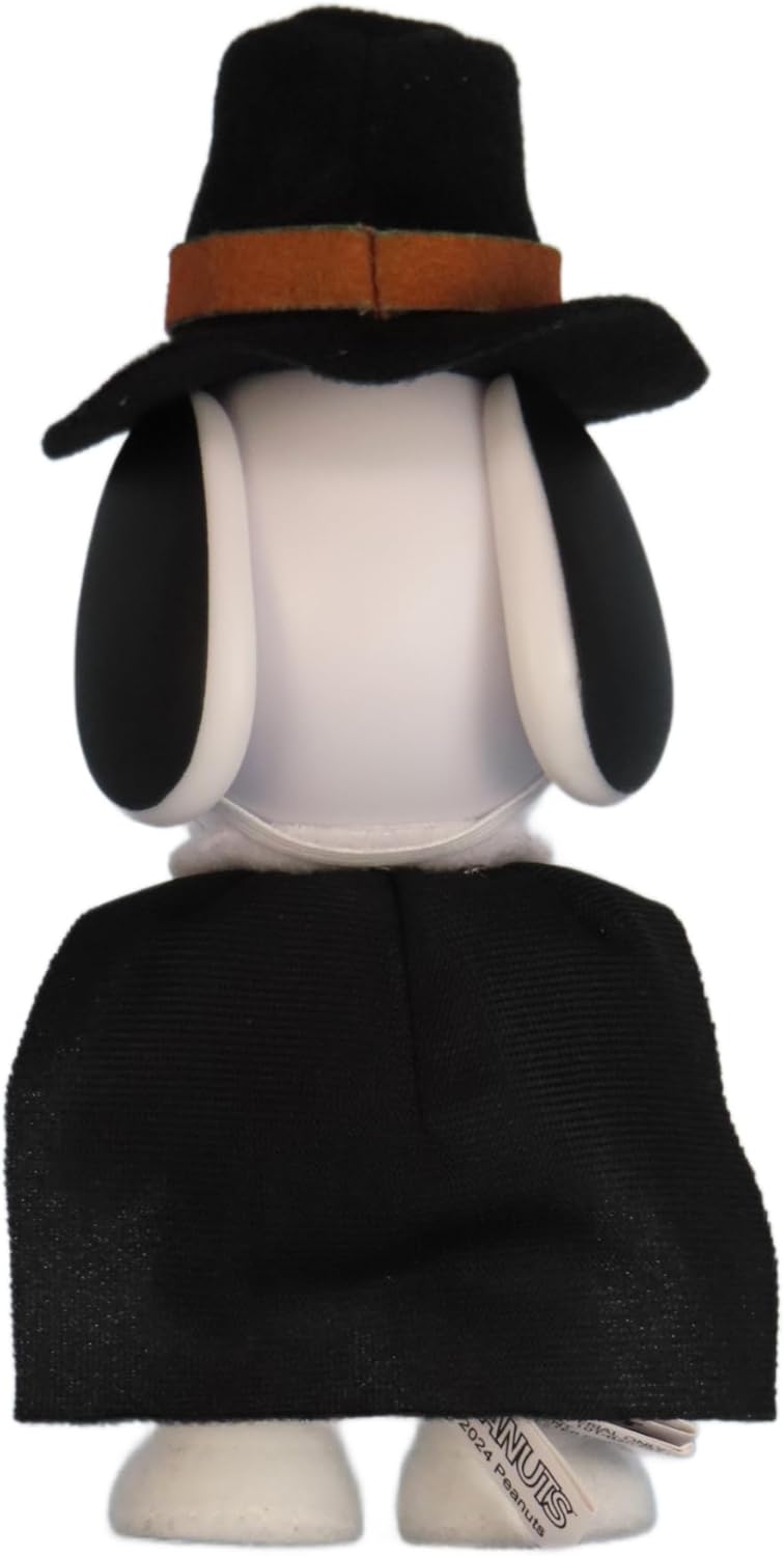 Great Eastern Entertainment Peanuts - Snoopy (Thanksgiving) Figurekey Ver Plush 4.5" H