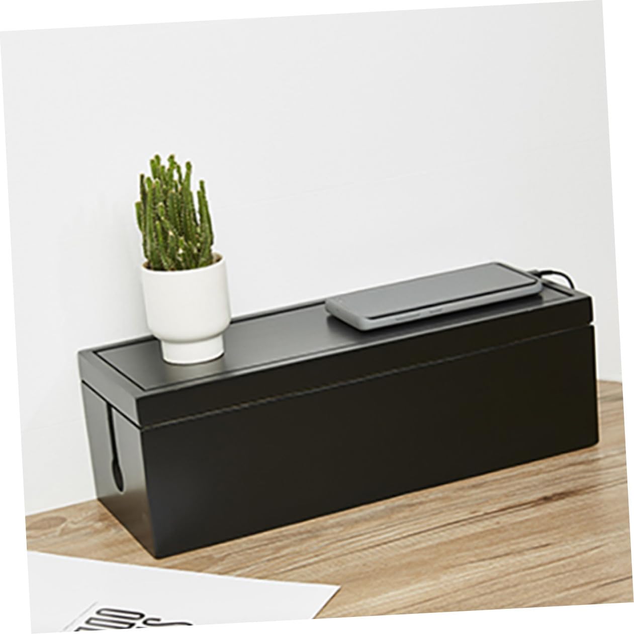 TOPBATHY Caja de Almacenamiento de Cables Grande de Madera Maciza Negra, Organizador para Enchufes y Cargadores, Ranuras para Gestión de Línea Eléctrica en Hogar y Oficina