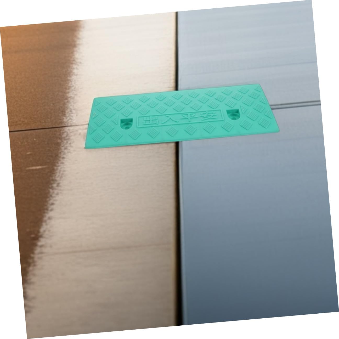 PATKAW Plastic Curb Ramp and Door Threshold Ramp 7cm Green Heavy-Duty Outdoor Slope Mat for Wheelchair, Scooter, Car and Bike Mobility Aid