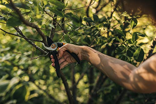 Fiskars Bypass-Gartenschere M, Solid, P321, Für frische Äste und Zweige, Antihaftbeschichtet, Edelstahl-Klingen, Länge: 20,1 cm… – Ansicht 7