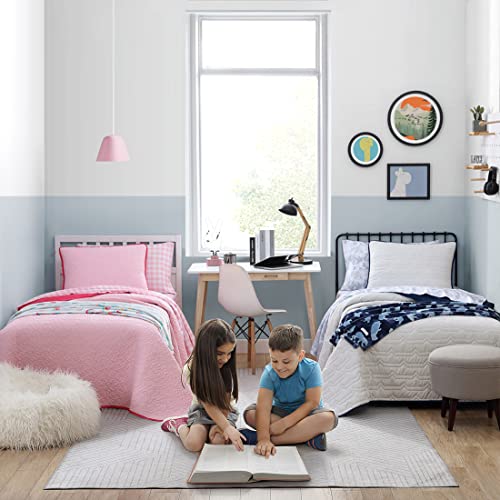 Image of Eddie Bauer - Twin Quilt Set, Reversible Kids Bedding with Matching Sham, Medium-Weight Toddler Bed Set, Dorm Essentials (Garden Pink)