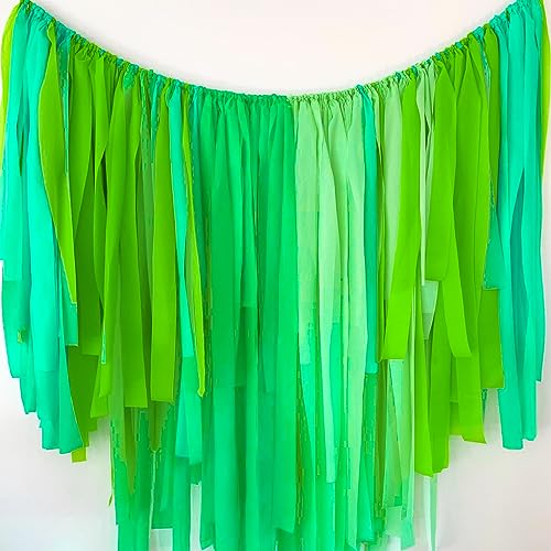 Image of PartyWoo Crepe Paper Streamers 6 Rolls 492ft, Pack of Light Green Streamers Party Decorations, Crepe Paper for Birthday Decorations, Party Decorations, Baby Shower Decorations (1.8 In x 82 Ft /Roll)