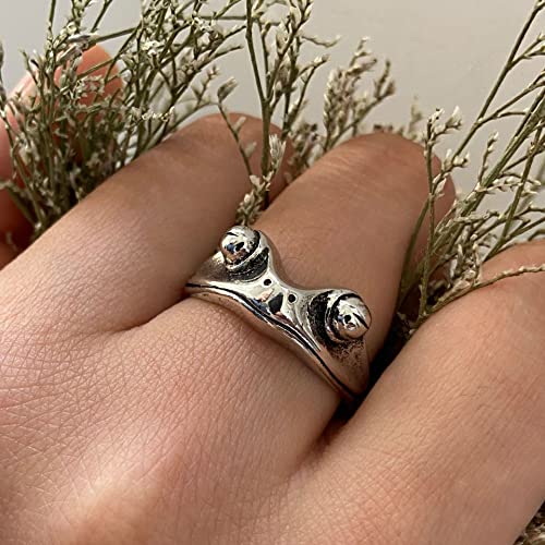 Image of PAMTIER Unisex Vintage Personalized Cute Big Eyes Frog Finger Ring | Stainless Steel, Lifelike Animal, Beneficial Insects