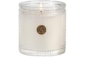 The Spellbinding Scent of Spring: A Candle That Captures the Essence of the Season
