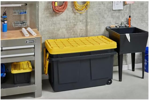 75-Gallon (300-Quarts) Heavy Duty Rolling Stackable Tote with Standard Snap Lid, Black and Yellow, X-Large