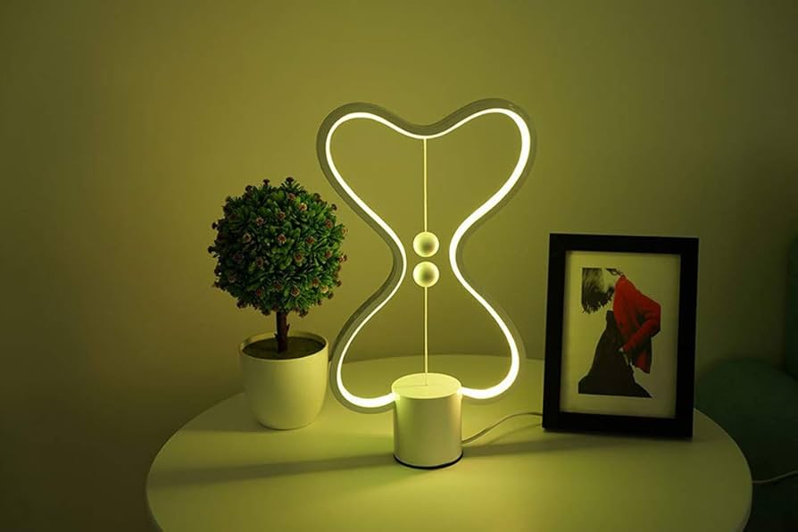 Amazon.co.jp : 磁力バランスランプ 磁気浮上 月ライト USBマルチ