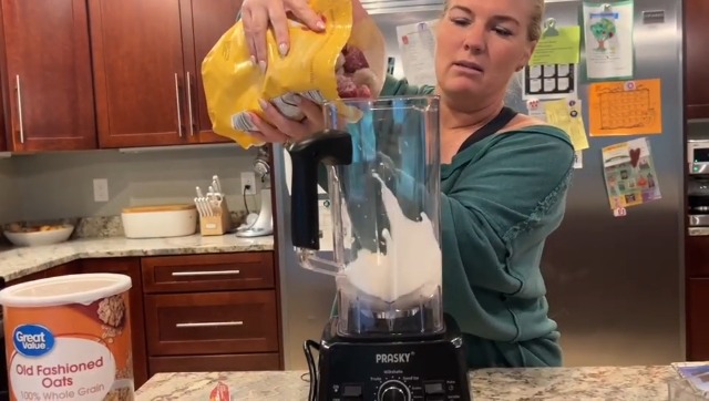 Amazon.com: Blenders for Kitchen, Smoothie Blender, 2400W/1000W