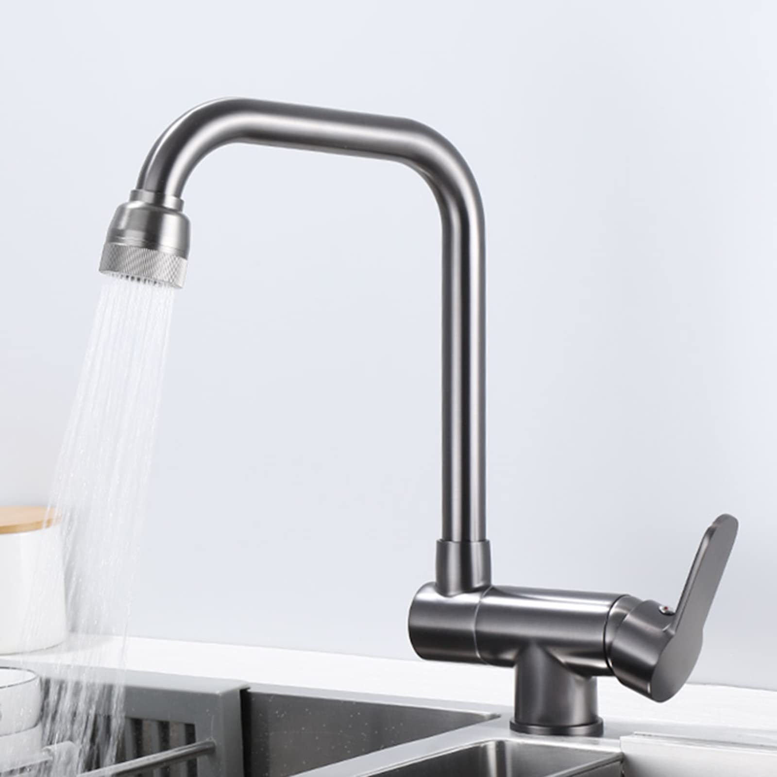 Robinet cuisine pliant gris idéal pour ouvrir la fenêtre de votre cuisine facilement