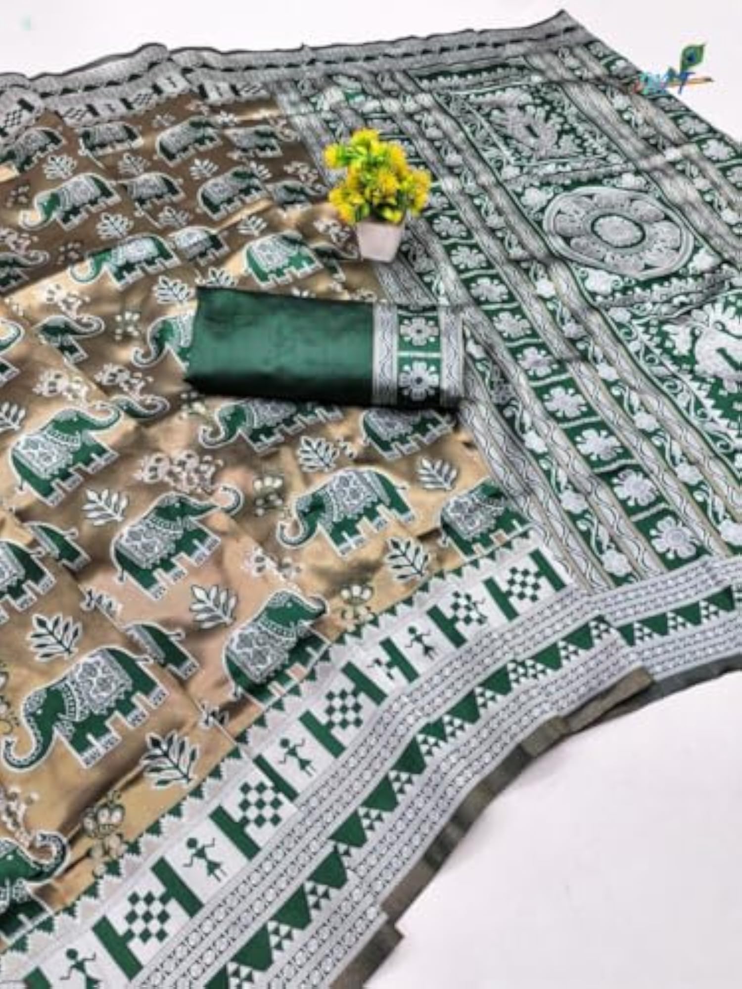 Women's Banarasi Silk Fabric Blend Saree with Elephant Motif