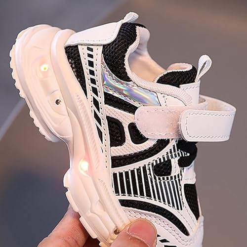 Toddler Boys Light Up Shoes Lightweight Breathable Anti-Slip Flashing Sport Sneakers Valentine Shoes for Toddler Girls3