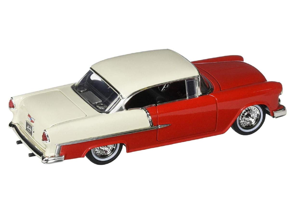 JADA 1957 シボレー ベルエア1/24スケール　ミニカー Jada JADA TOYS 1/24 シボレー ベルエア 1957 アーミーグリーン