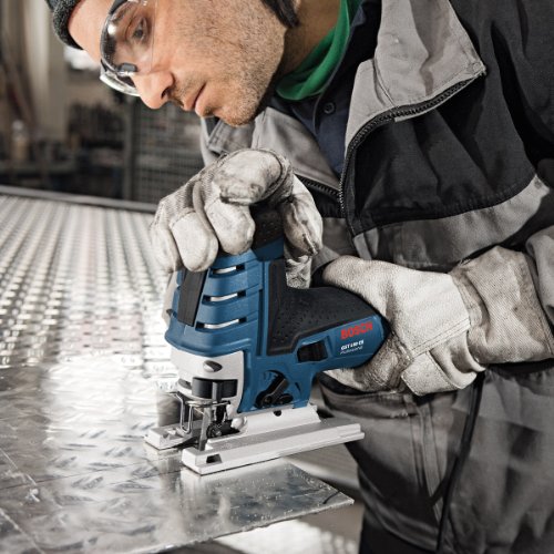 Bosch Professional Corded jigsaw GST 150 BCE (240V, incl. Hood, Dust extraction set, Glide shoe, Hood, Suction nozzle, 1 x jigsaw blade) 4 Bosch Professional Corded jigsaw GST 150 BCE (240V, incl. Hood, Dust extraction set, Glide shoe, Hood, Suction nozzle, 1 x jigsaw blade) - Image 4