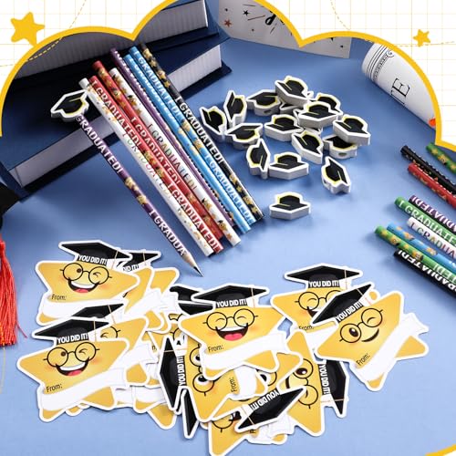 Set de 18 lápices de graduación con borradores y tarjetas miniatura 3