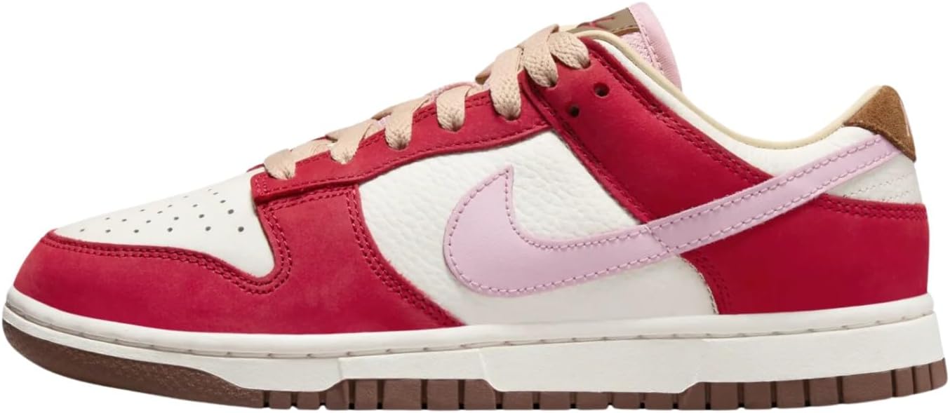 Women's Dunk Low Sneaker