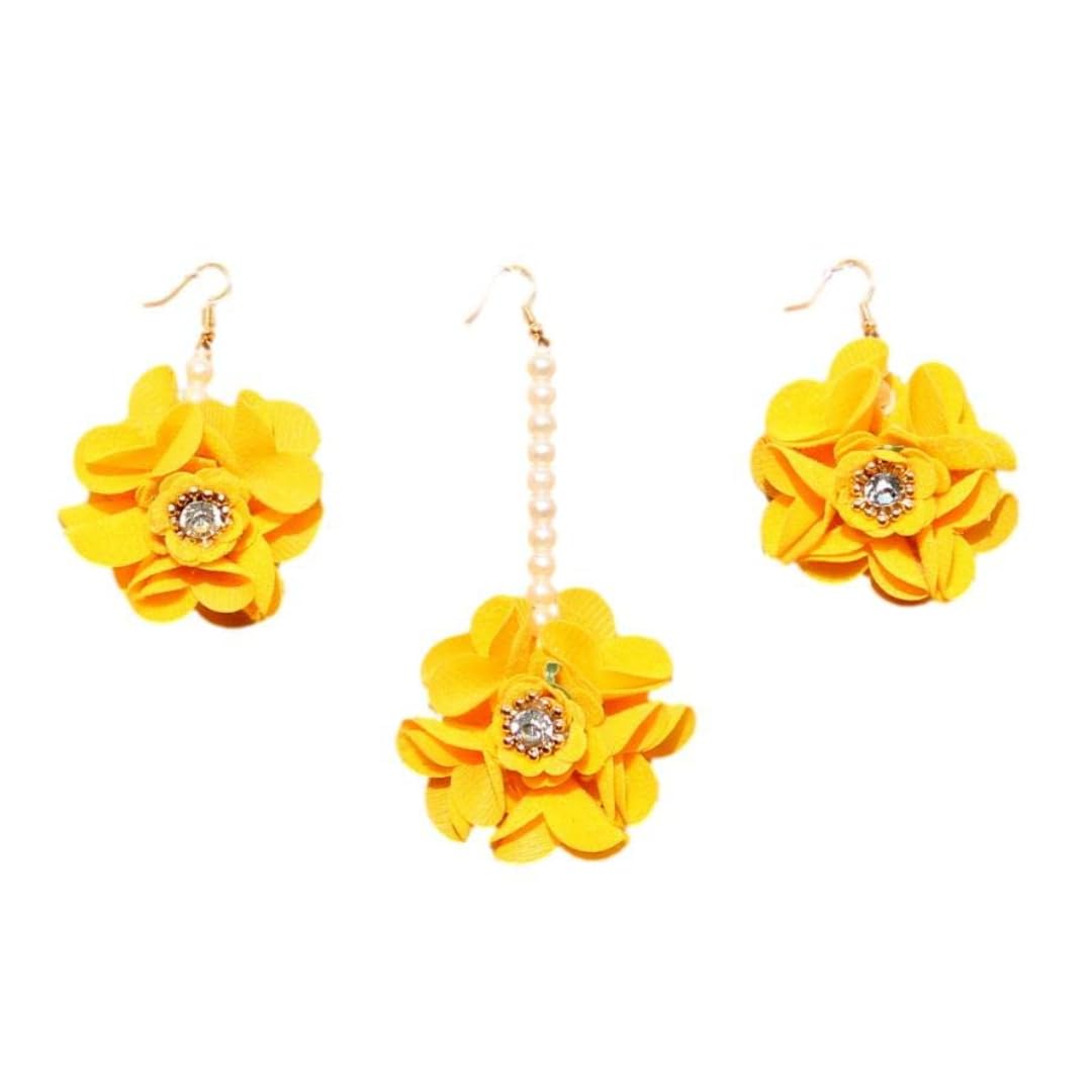 Geetanjali Crafts Handmade Flower Maang Tikka Jewellery Set for Wedding, Baby Shower, Haldi, Mehandi, Party for Girls and Women(24-P6) (B0C623DSRC) Amazon Price History, Amazon Price Tracker