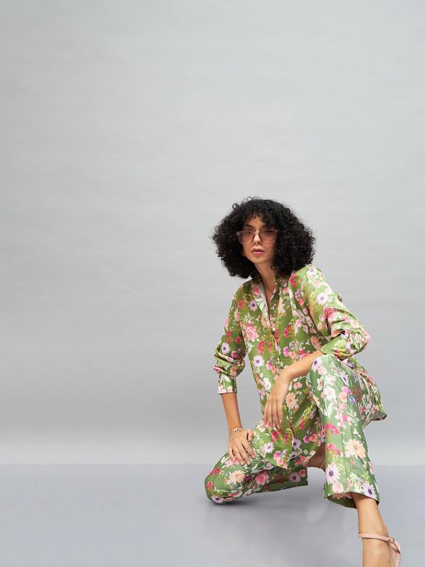 Image of SASSAFRAS Women's Satin Floral Darted Pants