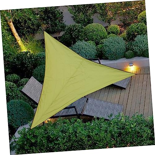 Toldo triangular para exteriores fácil de instalar que soluciona la falta de sombra 4