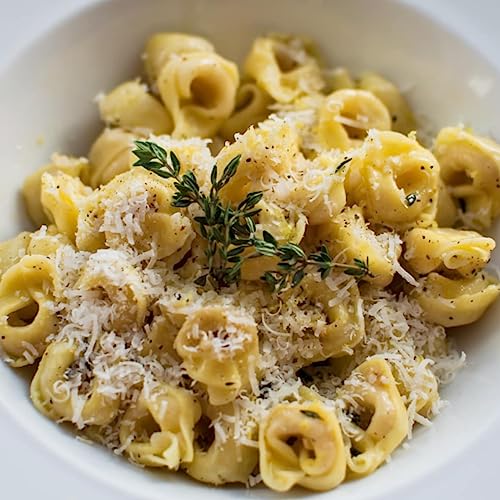 Corabella Ricotta & Spinach Fresh Pure Cheese Tortellini Pasta with Eggs, Gouda, Mozzarella Cheese, Sunflower Oil, Whey Powder - Protein Pasta & Spinach. Convenient Pack of 3 (8.8 Oz Each) - Thumbnail 4