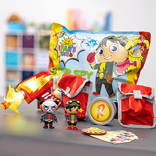 Ryan's World - Amazon Exclusive – Ultimate Accessory For Your Secret Agent – Wearable, Light Up Spy Belt – 2 Super Spy Themed Mystery Figures #TOP3