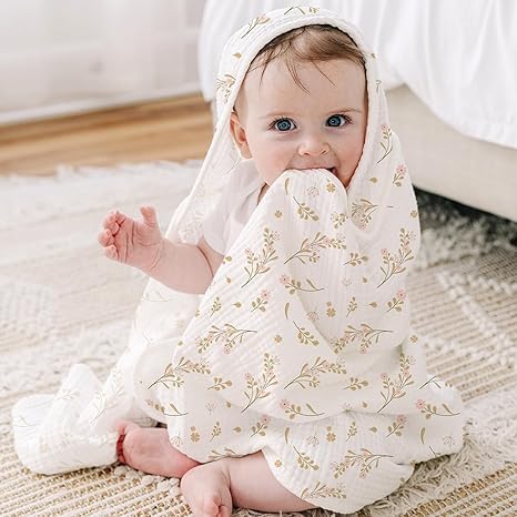 Konssy 2 Pack Muslin Hooded Baby Towels For Newborn Soft 100% Cotton Baby Bath Towel With Hood For Baby thumb #5