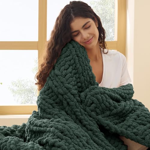 Bedsure Chunky Knit Throw Blanket for Couch - 100%...