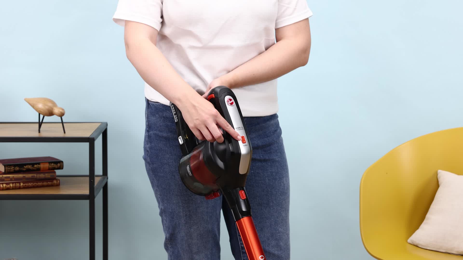 Hoover Aspirateur vertical sans sac Air Pro | Home Depot Canada Hoover Aspirateur vertical sans sac Air Pro | Home Depot Canada