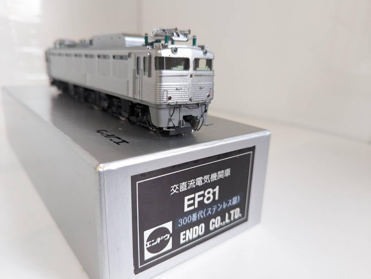Amazon.co.jp: 鉄道模型 0524T EF81 交直流電気機関車 300番台 
