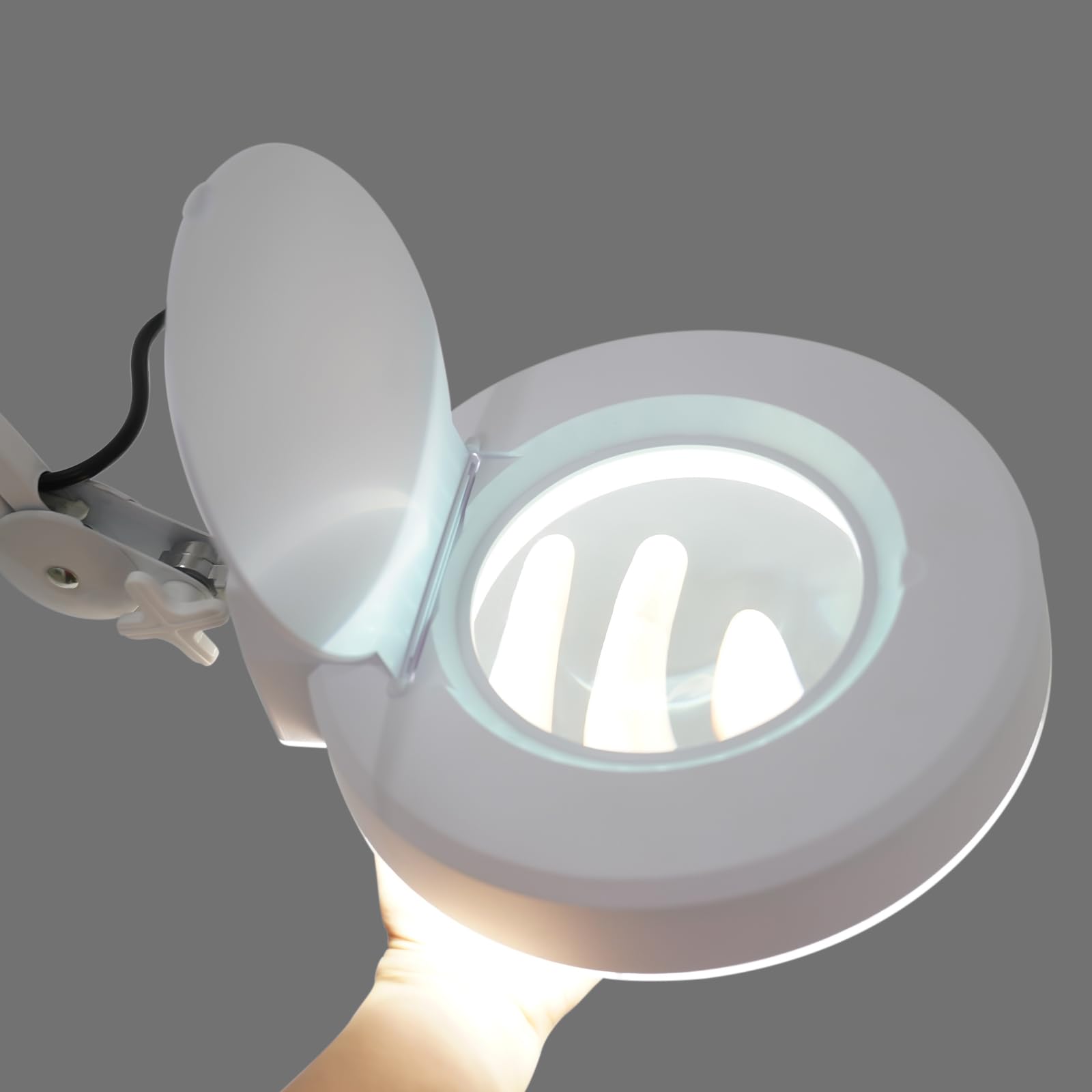 24W LED Lampe Loupe sur Pied Loupe Eclairante Esthetique Professionnel 5 Dioptres Lampe à Bras Pivotant Réglabl pour Salon de Beauté, Coiffure