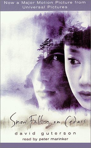 Snow Falling on Cedars: Guterson, David, Wong, B.D.: 9780679447757 ...