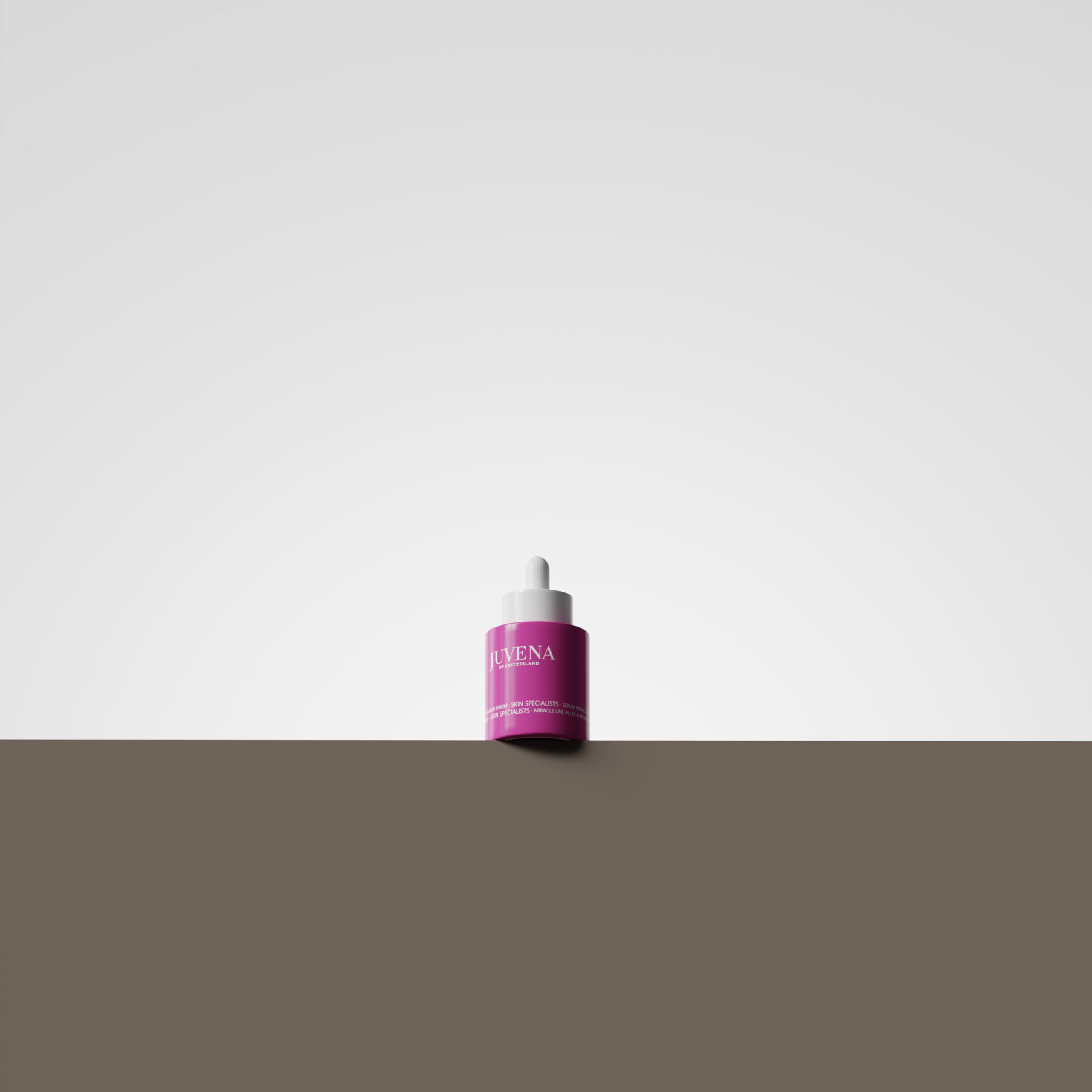 Juvena Skin Specialists Miracle Line Filler Hyaluron Serum 30 ml – Feuchtigkeitsspendend mit Filler-Effekt – Mit SkinNova SC Technologie & 3-facher Hyaluronsäure – Für glatter wirkende Haut