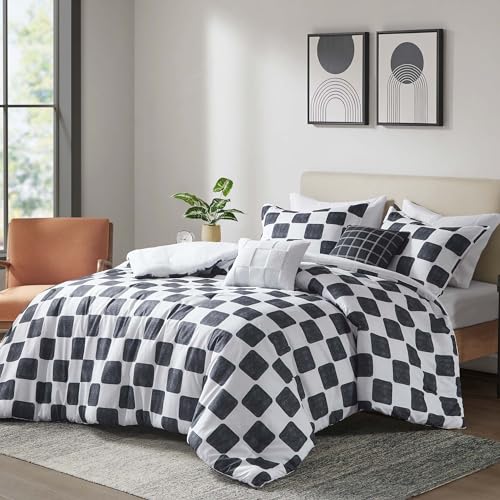 Intelligent Design Queen Comforter Set Chic Black & White Checkered