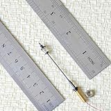 Lampadaire LED antique : chaque lumière fonctionne à 3 V et consomme 20 mA de courant. Il comprend des résistances compatibles pour une utilisation avec 12 V ou 16 V. La taille du lampadaire peut être vérifiée sur les photos fournies. Convient pour les modèles à échelle HO ou OO. Livré complet avec fils et LED, prêt à être allumé. Le paquet comprend 8 lampes peintes complètes et 8 résistances 620 ohms 1/4 W.