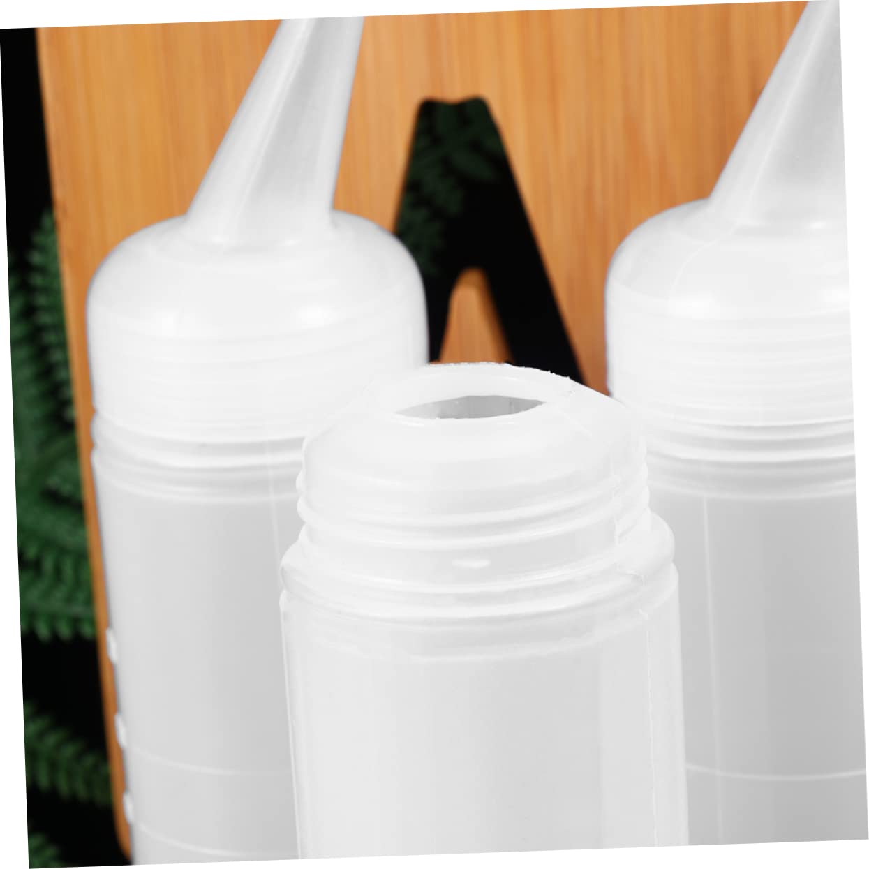 minkissy Lot de 4 Flacons Applicateurs de pour Cheveux Rechargeables à Presser avec Pointe Inclinée pour Salon Usage Domestique 5 Pièces X 4