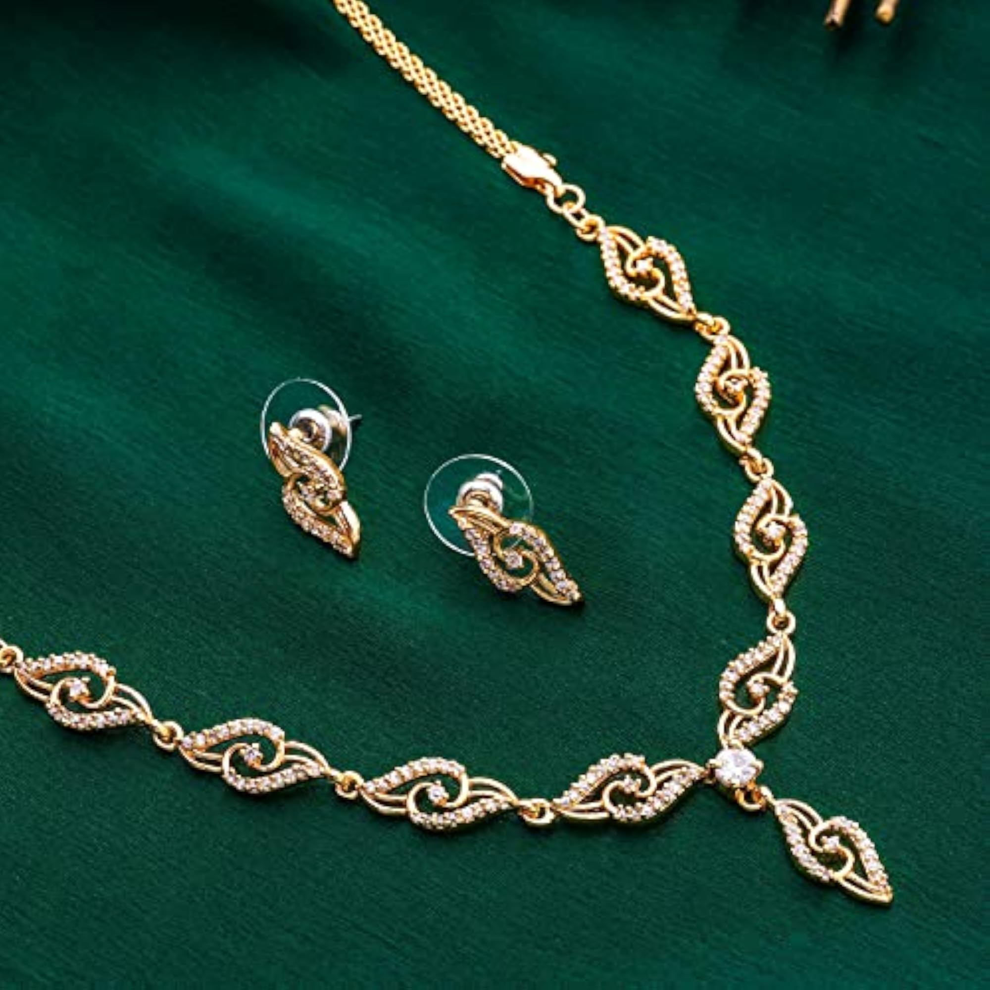 Oval Twirl American Diamond Necklace Set