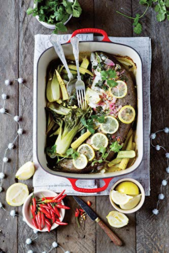 Le Creuset Enameled Cast Iron Signature Rectangular Roaster, 5.25 Qt. (11.7" X 16.8") , Caribbean #TOP6