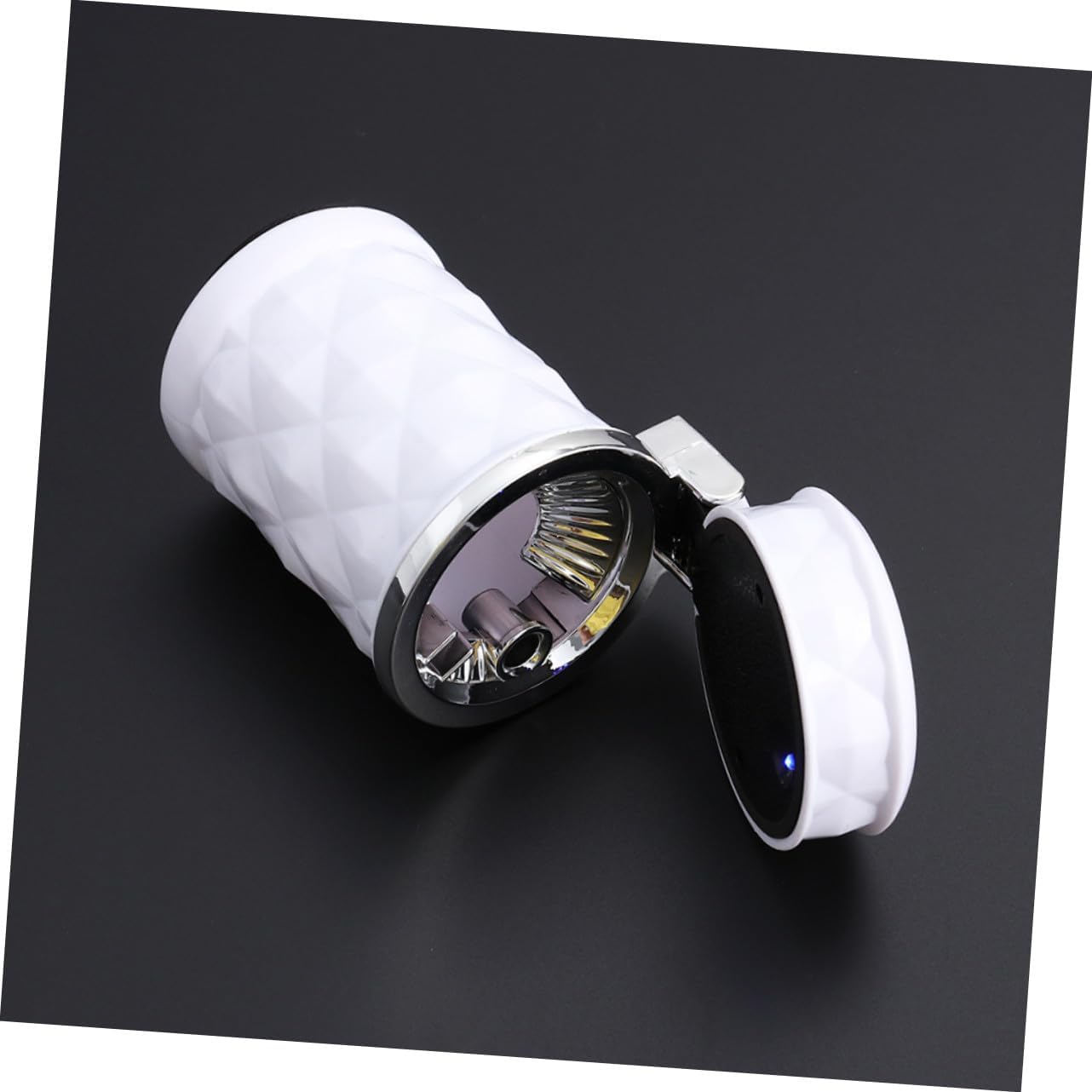 2pcs Vehicle Ashtray with Lid and LED Light Creative Car Supplies with Modern Elegant Design Smokeless Auto Ash Holder for Clean Cabin Low-Light Use Illuminated Car Ash Container