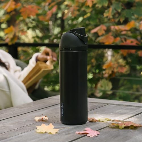 Image of Owala FreeSip Insulated Stainless Steel Water Bottle with Straw for Sports and Travel, BPA-Free Sports Water Bottle, 24 oz, Grey /Yellow, Golden Conquest