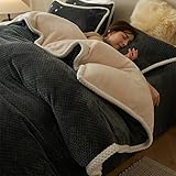 Cette housse de couette en velours est un bel ajout à votre chambre, chambre d'enfants, chambre d'amis, maison de vacances ou n'importe où ailleurs.