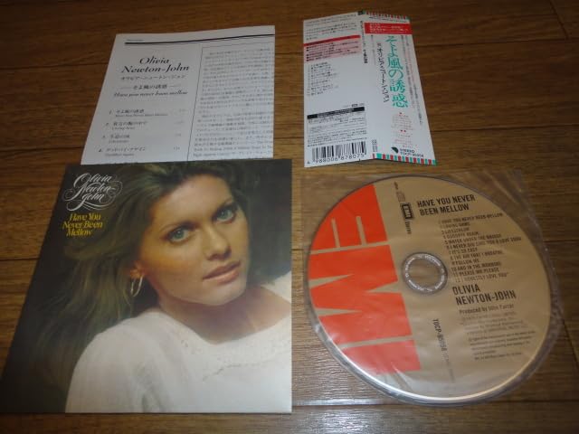 Amazon | 国内盤Olivia Newton-John (オリビア・ニュートン