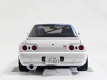 スカイライン GT-R （R32） 湾岸ミッドナイト 零奈 1/18 1/18 日産 スカイライン GT-R (R32) 『湾岸ミッドナイト』 零奈